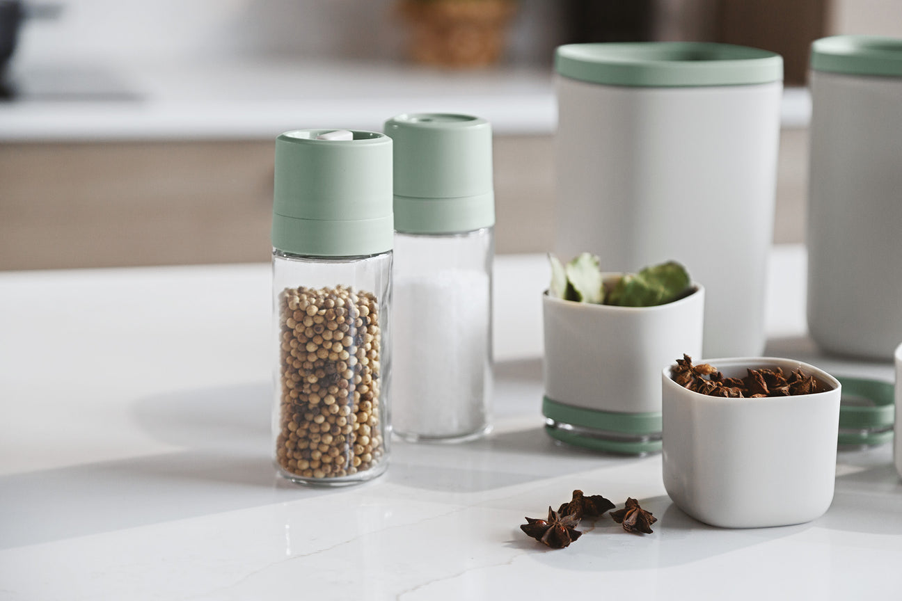 BERGHOFF 3950403 peper- en zoutmolen BERGHOFF 3950403 peper- en zoutmolen