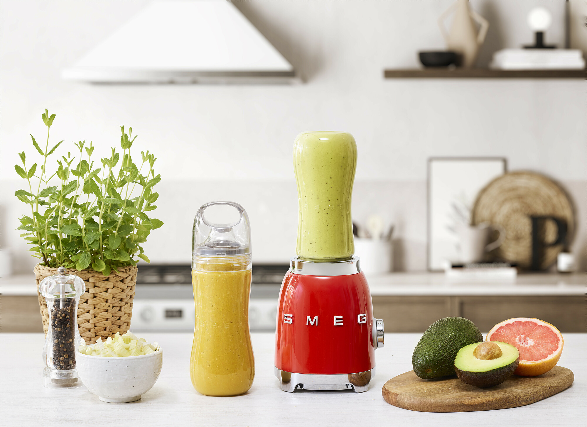 SMEG SDA PBF01RDEU blender
