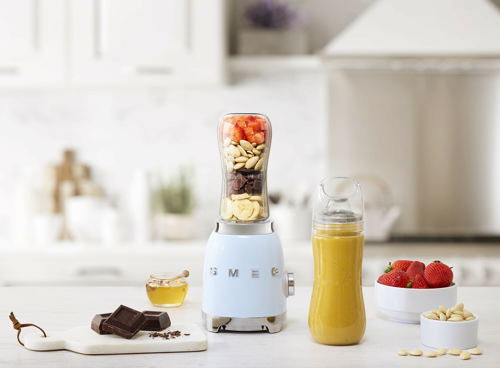 SMEG SDA PBF01PBEU blender