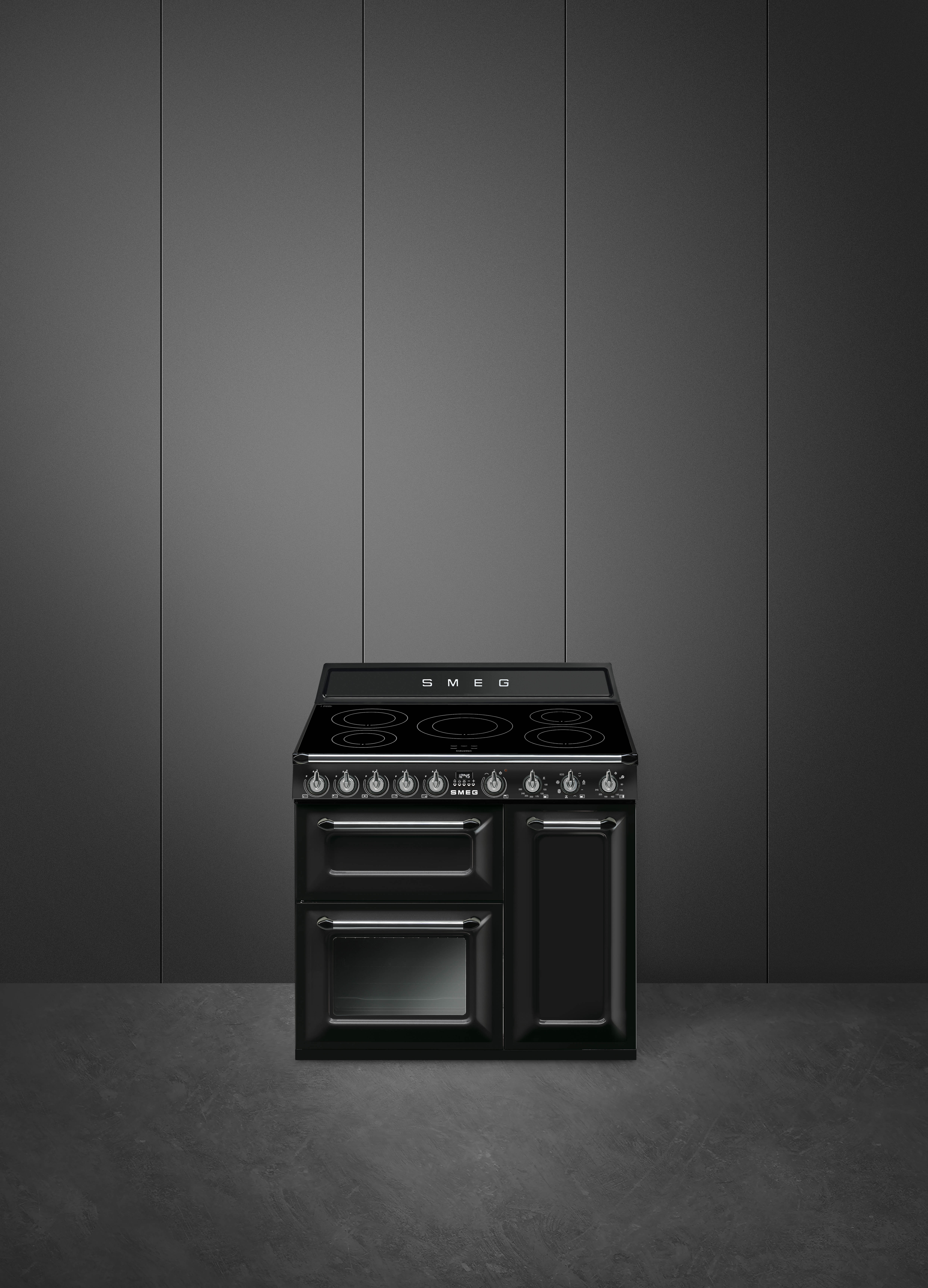 SMEG TR93IBL2 fornuis met inductie kookplaat - 90cm SMEG TR93IBL2 fornuis met inductie kookplaat - 90cm