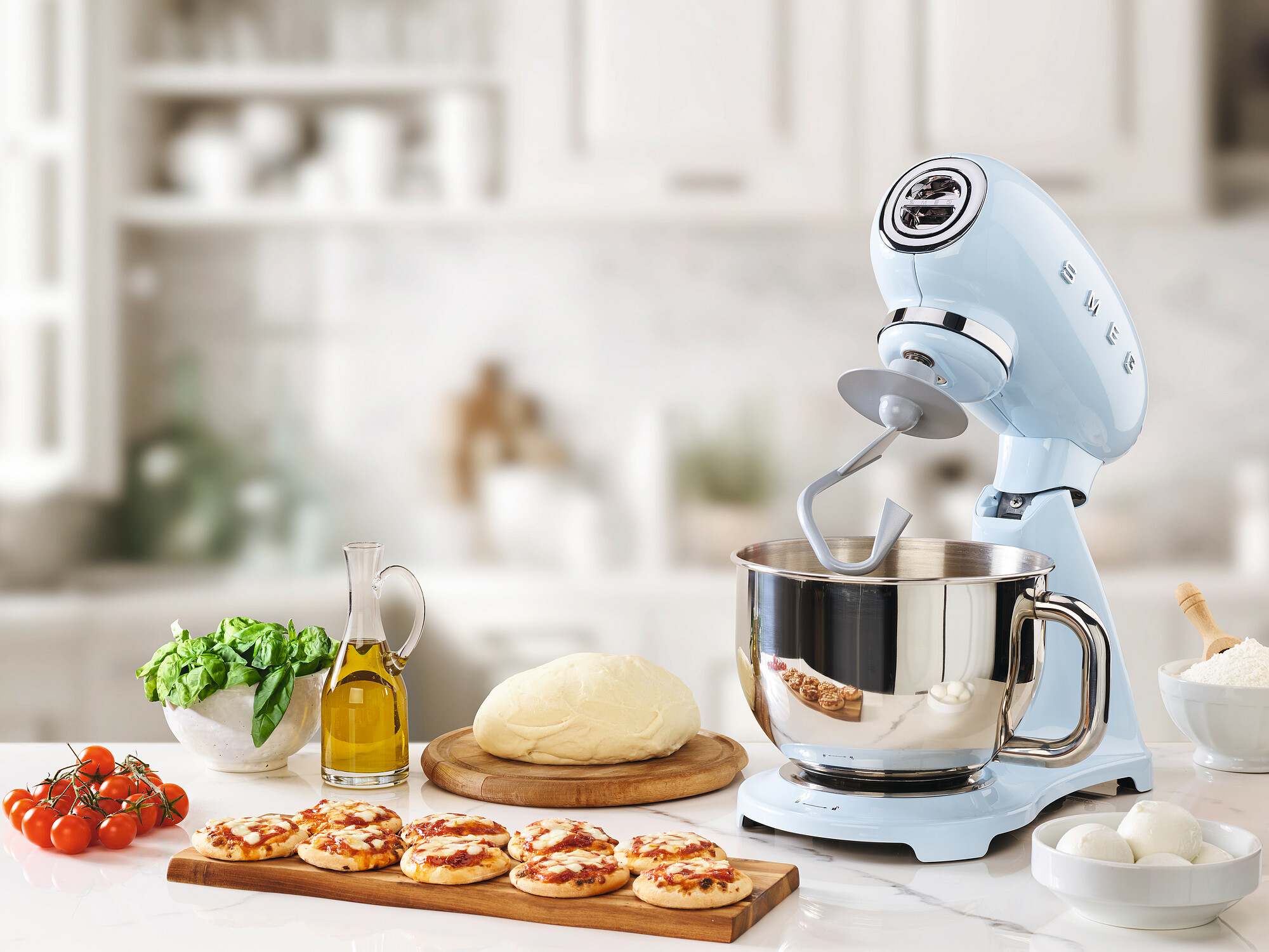 SMEG SMF03PBEU keukenrobot