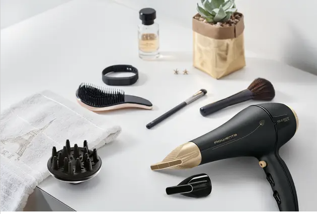 ROWENTA ROCV7846F0 haardroger ROWENTA ROCV7846F0 haardroger