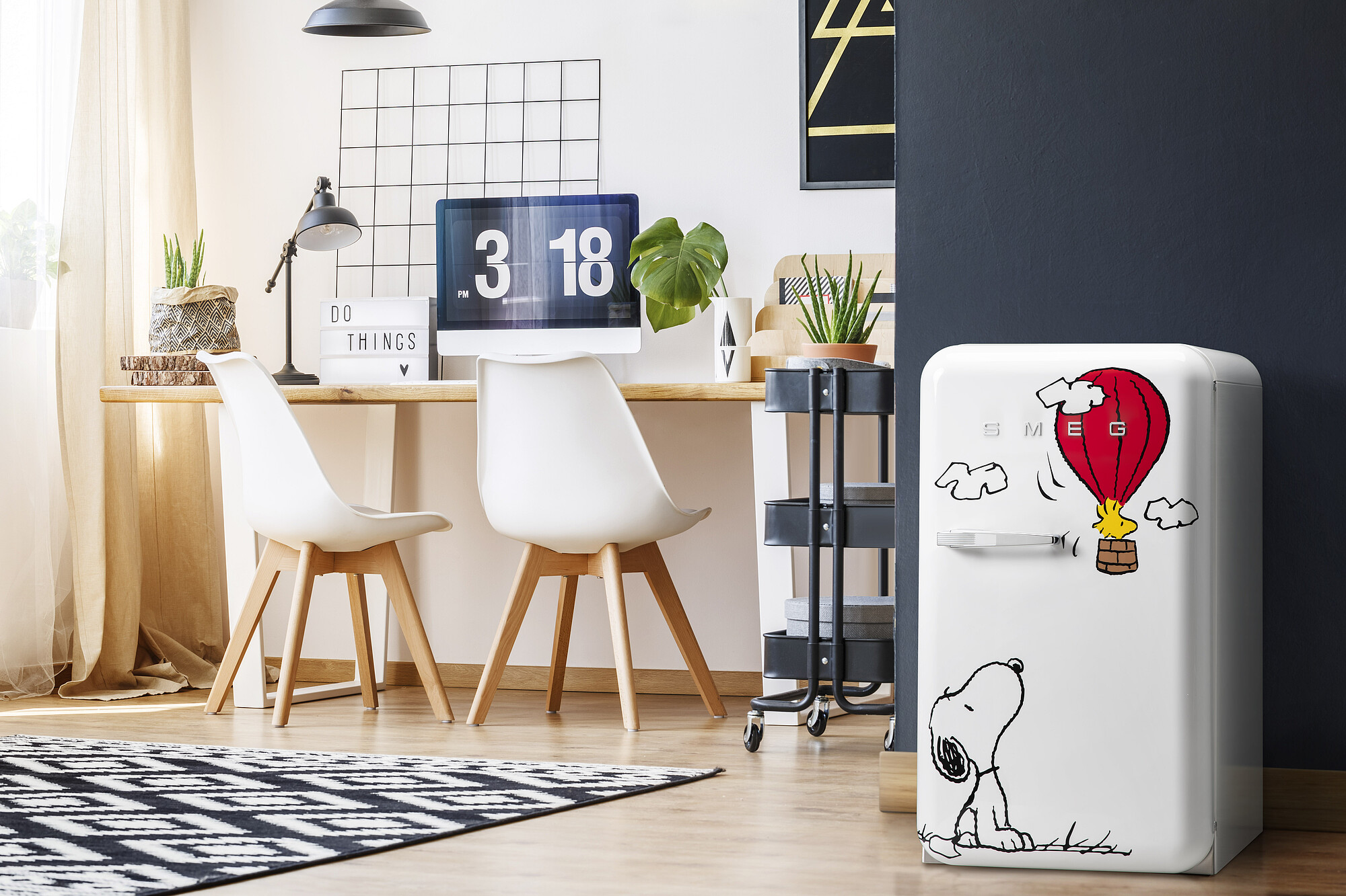 SMEG FAB10RDSN6 vrijstaande koelkast met vriesvak - 97cm SMEG FAB10RDSN6 vrijstaande koelkast met vriesvak - 97cm