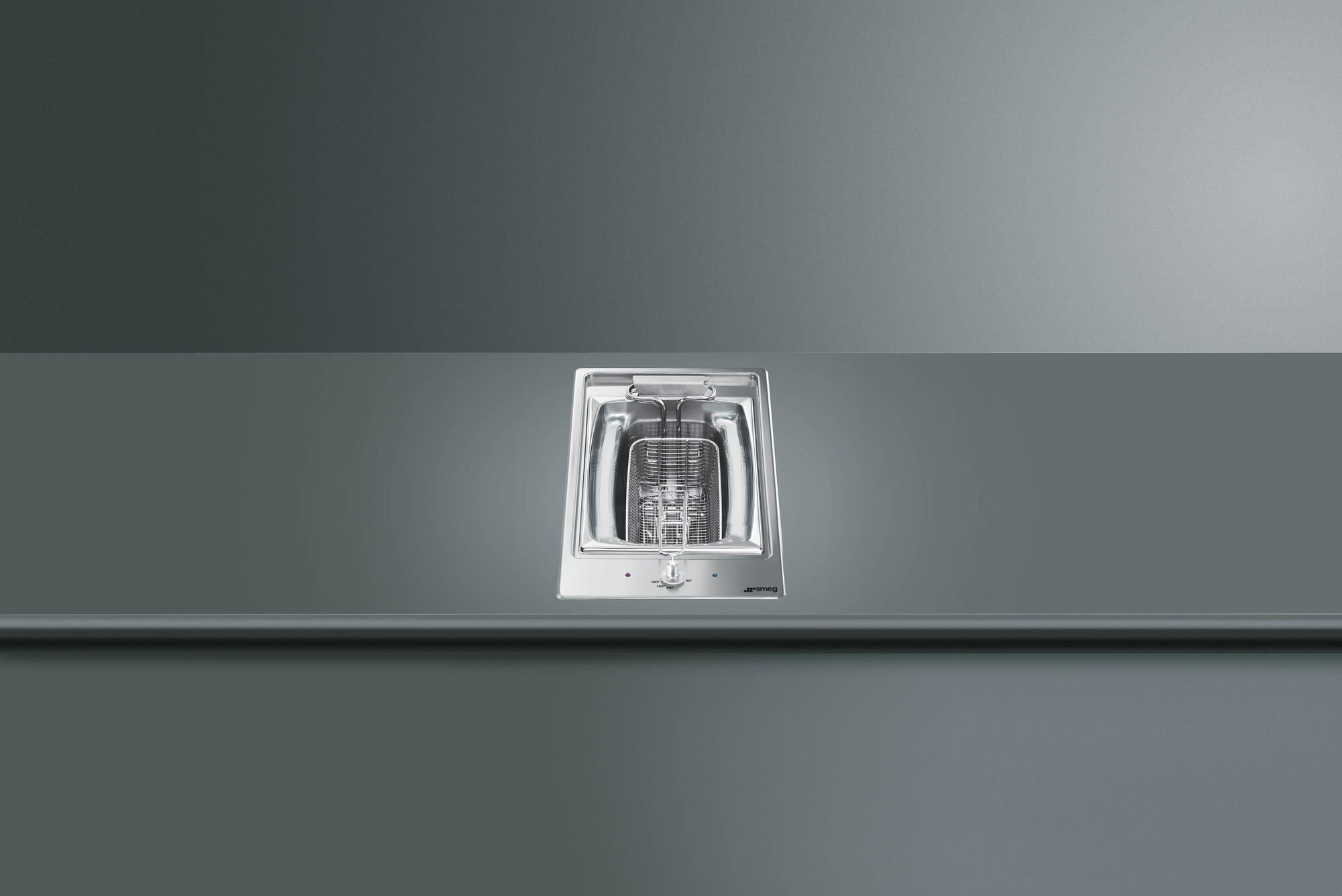 SMEG PGF30F friteuse - domino SMEG PGF30F friteuse - domino